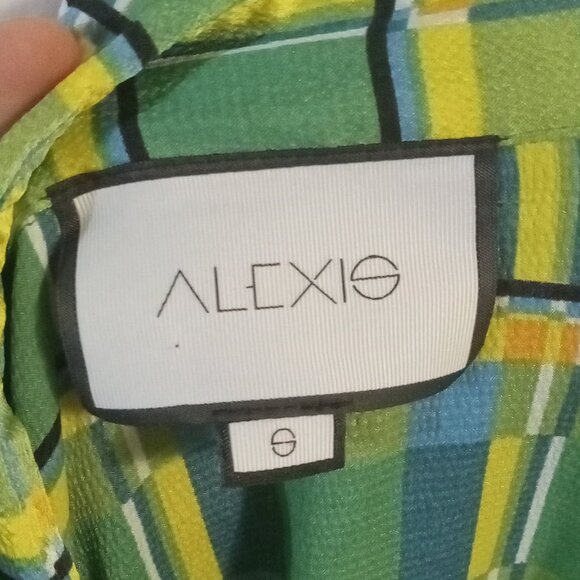 Alexis Women's Catina Puff Sleeve Blouse in Green Checker S - Picture 3 of 8
